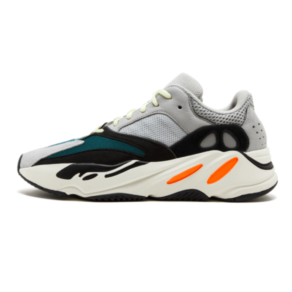 Adidas Yeezy Boost 700 street look.ru